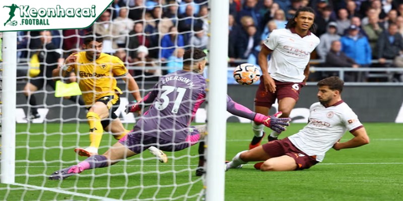 Man City nhọc nhằn hạ Wolves, cắt đứt chuỗi 6 trận toàn thắng của đối thủ 3 Man City giữ vững Top 5, hướng đến những trận đấu quyết định
